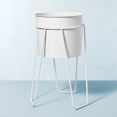 Powder-Coated Metal Planter White - Hearth & Hand™ With Magnolia 5 Powder-Coated Metal Planter White - Hearth & Hand™ With Magnolia - Image 5